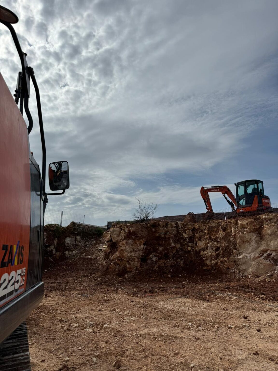 Lorenzo Excavaciones: Especialistas en movimiento de tierras pesados