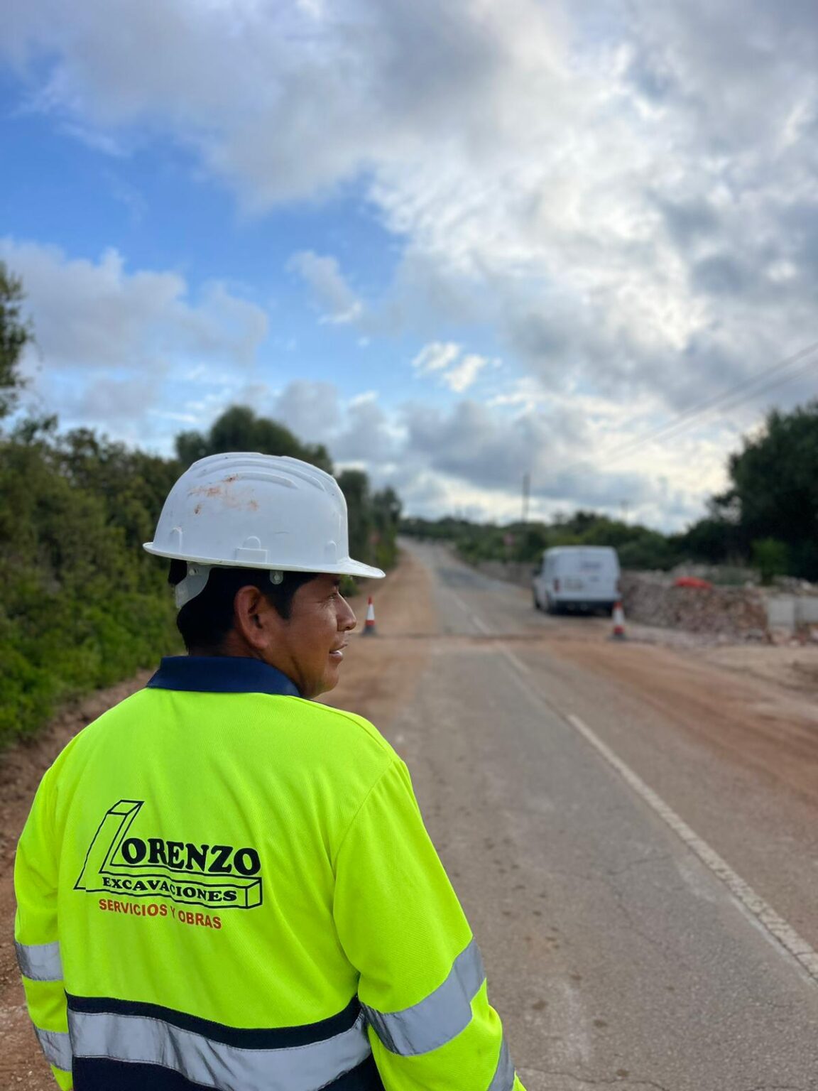 Trabajos de desbroce y movimiento de tierras preventivos